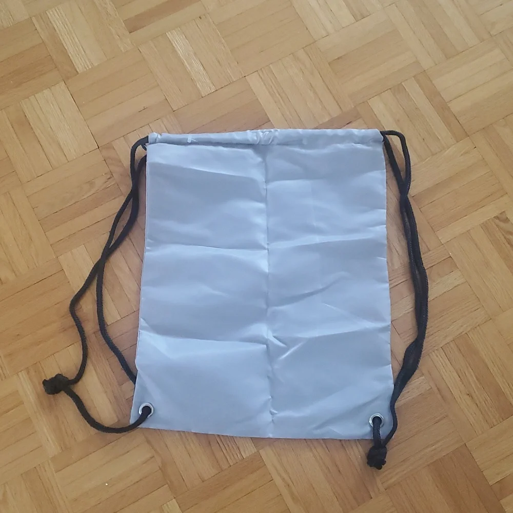Hunter Original Silver Drawstring Backpack Bag - Picture 3 of 5